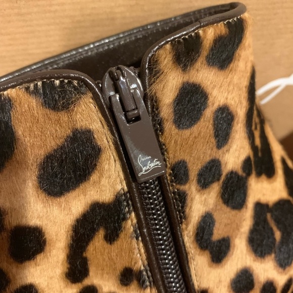 Christian Louboutin Shoes | Christian Louboutin Castarika - Picture 2 of 6